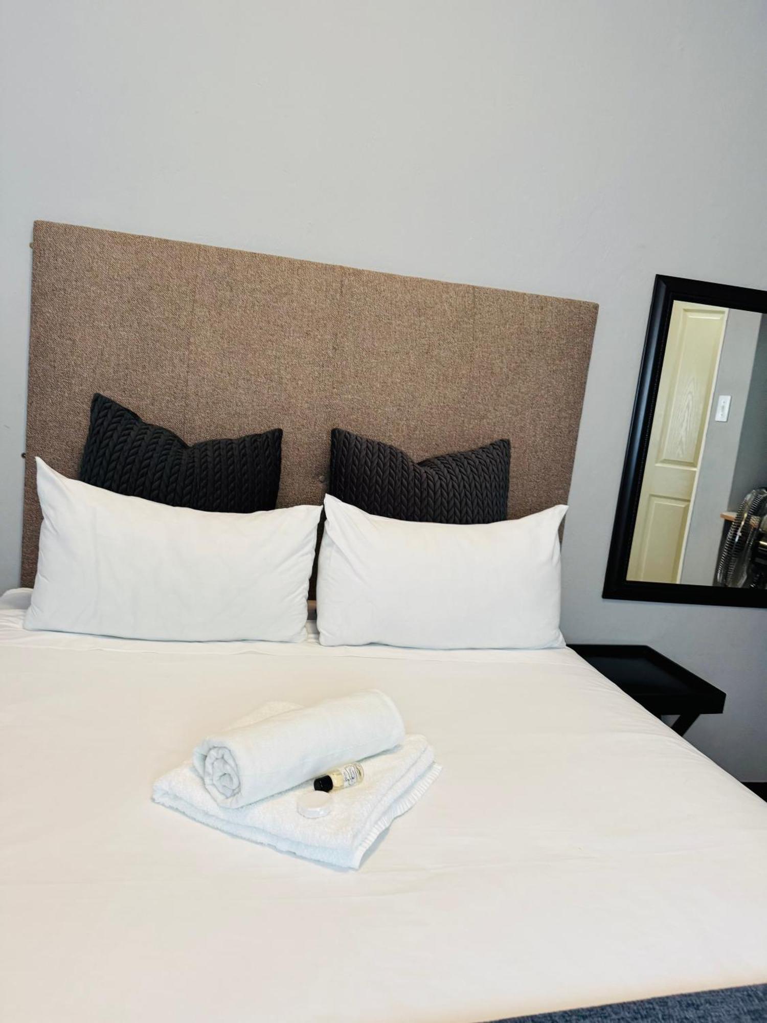 The Mon Bed & Breakfast Maseru Dış mekan fotoğraf